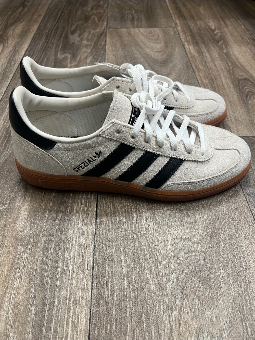 Adidas Spezial Off-White Suede Sneakers with Black Stripes and Gum Sole - Picture 4 of 11
